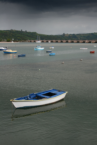 2882802944_2c554c7575