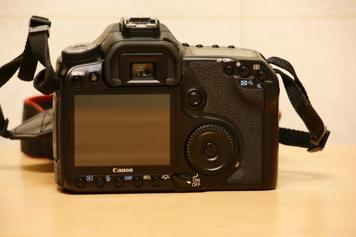 40D21