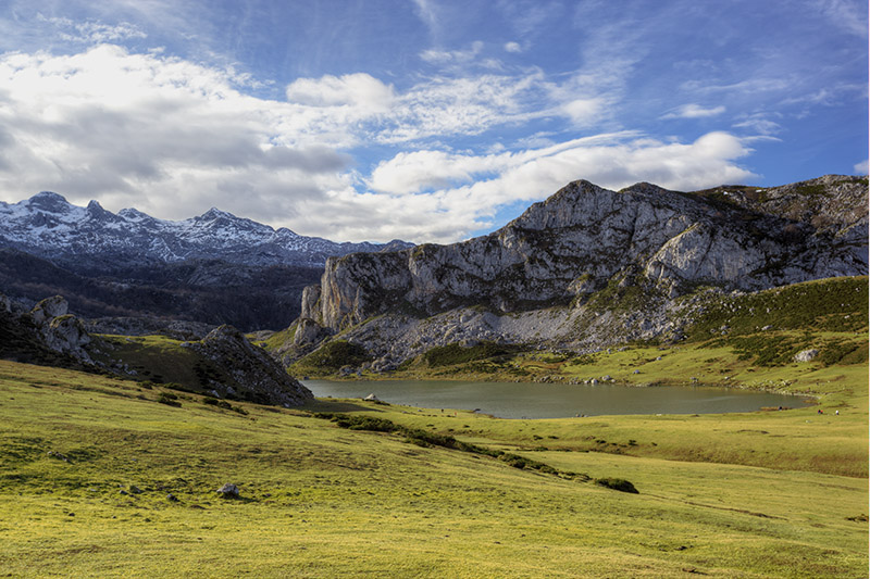 LagoAsturias