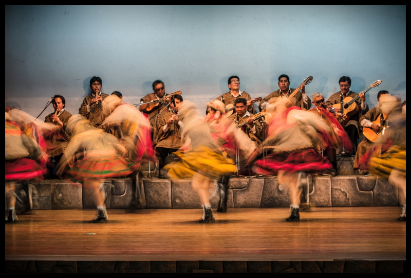 Bailes_regionales_-_Cusco