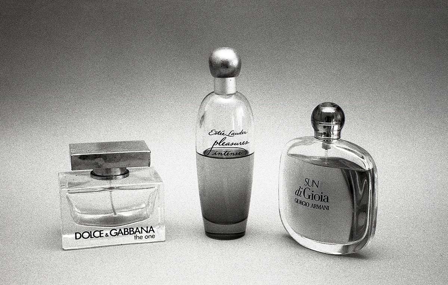 002. La Coqueta