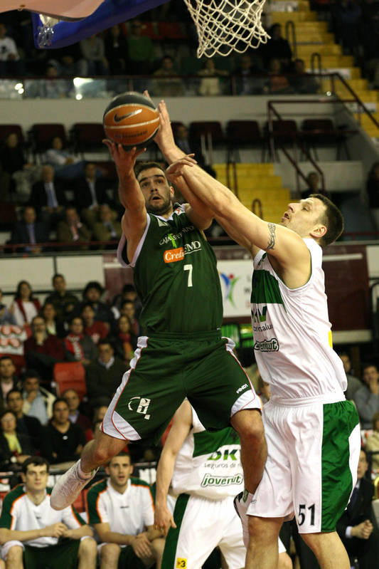 La imagen publicada por la revista Gigantes del Basket