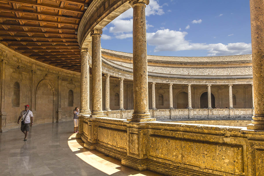 Palacio_Carlos_V_Granada