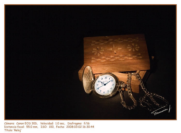 bodegon reloj