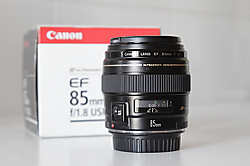 85mm_1_8-A.jpg