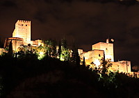 Alhambra_desde_un_interior003.JPG