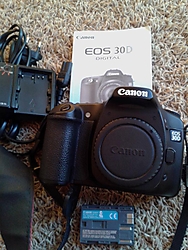 EOS_30D_1.jpg