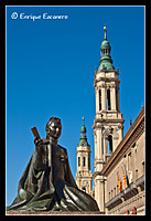 Estatua_Pilar.jpg