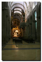 Interior_Catedral_Santiago_Compostela_II.jpg