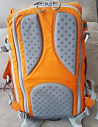 Lowepro_Flipside_Sport_15l_AW-05.jpg