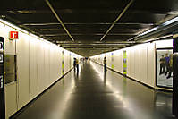 Metro_Barcelona.jpg