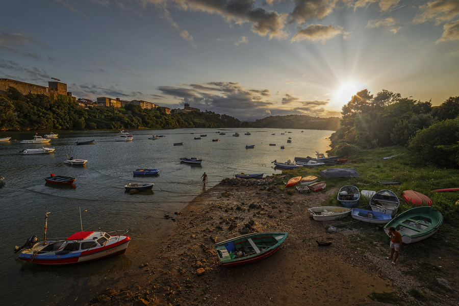 51435384985_027e42fefe_h