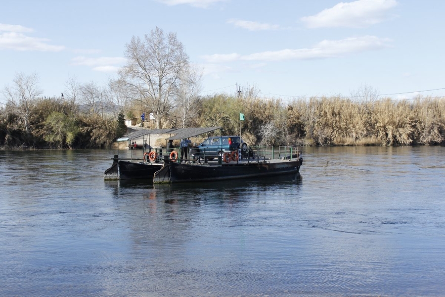 Barquero en el Ebro