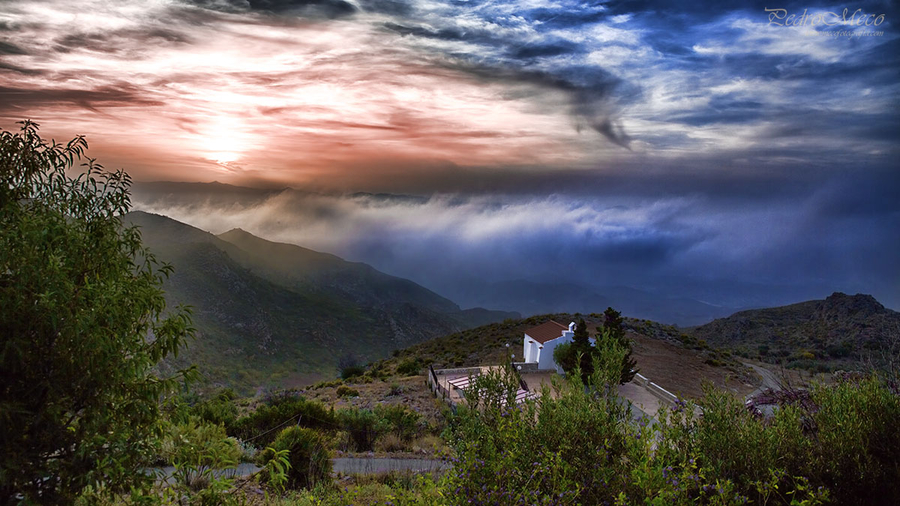 Atardecer entre nubes