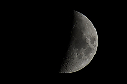 Luna116.jpg