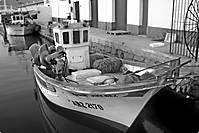 pesquero_roquetas_byn.jpg