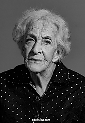 ida_vitale_peque_o.jpg