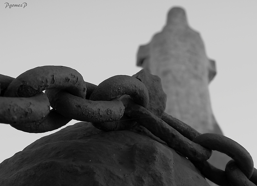 Cadenas para una tierra libre