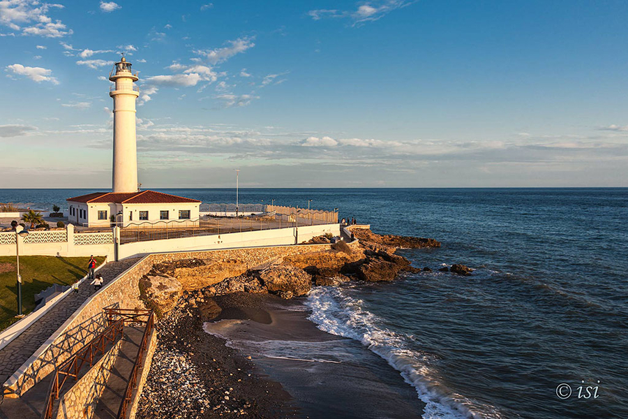 Faro de Torrox  Malaga (luz de atardecer)