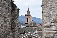 8img01.jpg