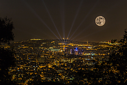 Luna_Llena_en_BCN.jpg