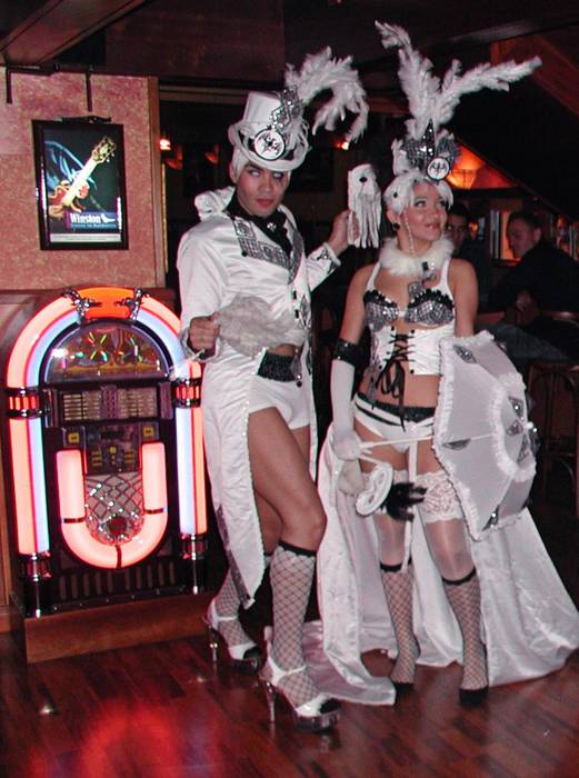 Fiesta en el Art Cafe