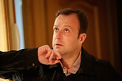 L7A7596-2.jpg